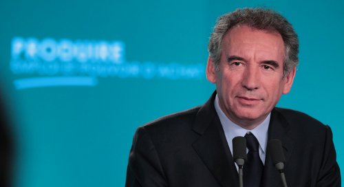 Bayrou, l'espoir au coeur de la droite ?