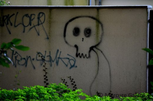 Sombre